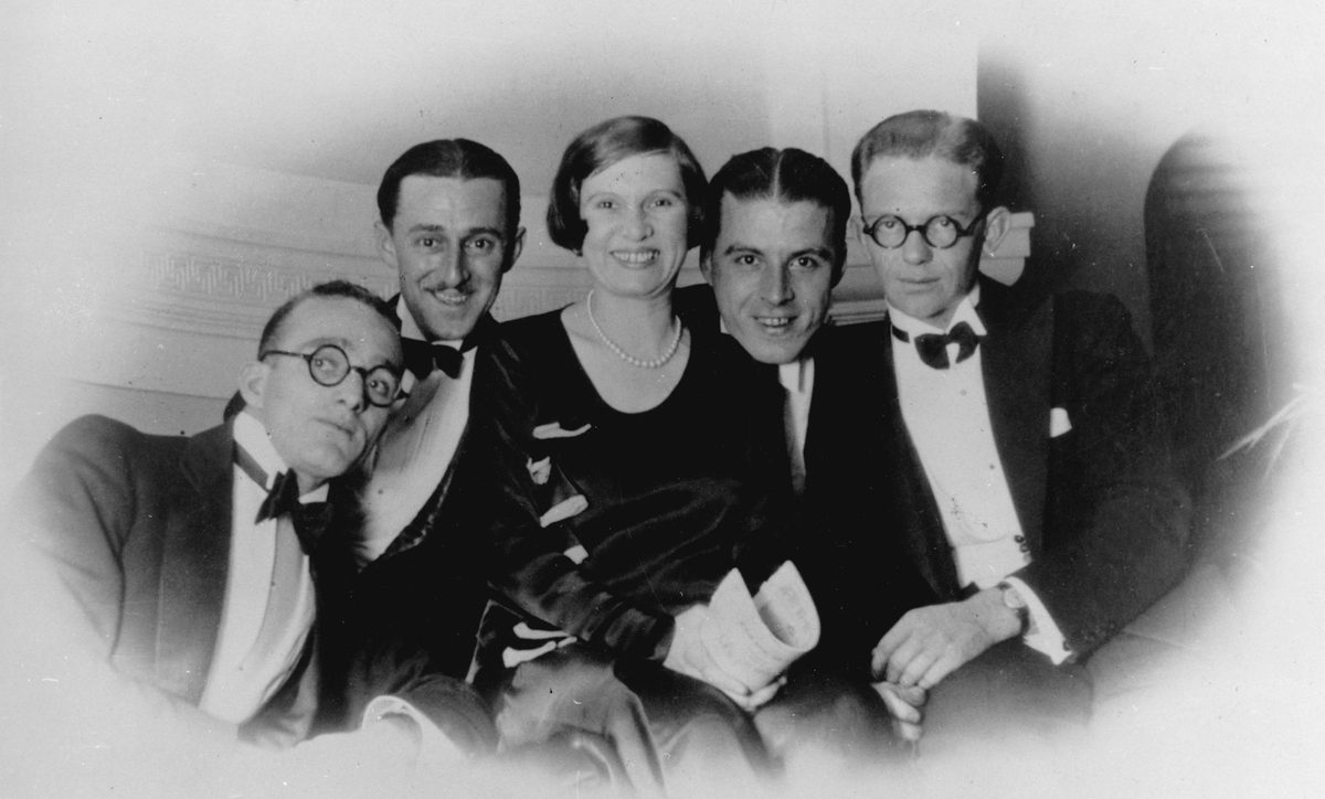 Mrs Billo Smith and her Lennons Hotel Orchestra, Brisbane, 1930
