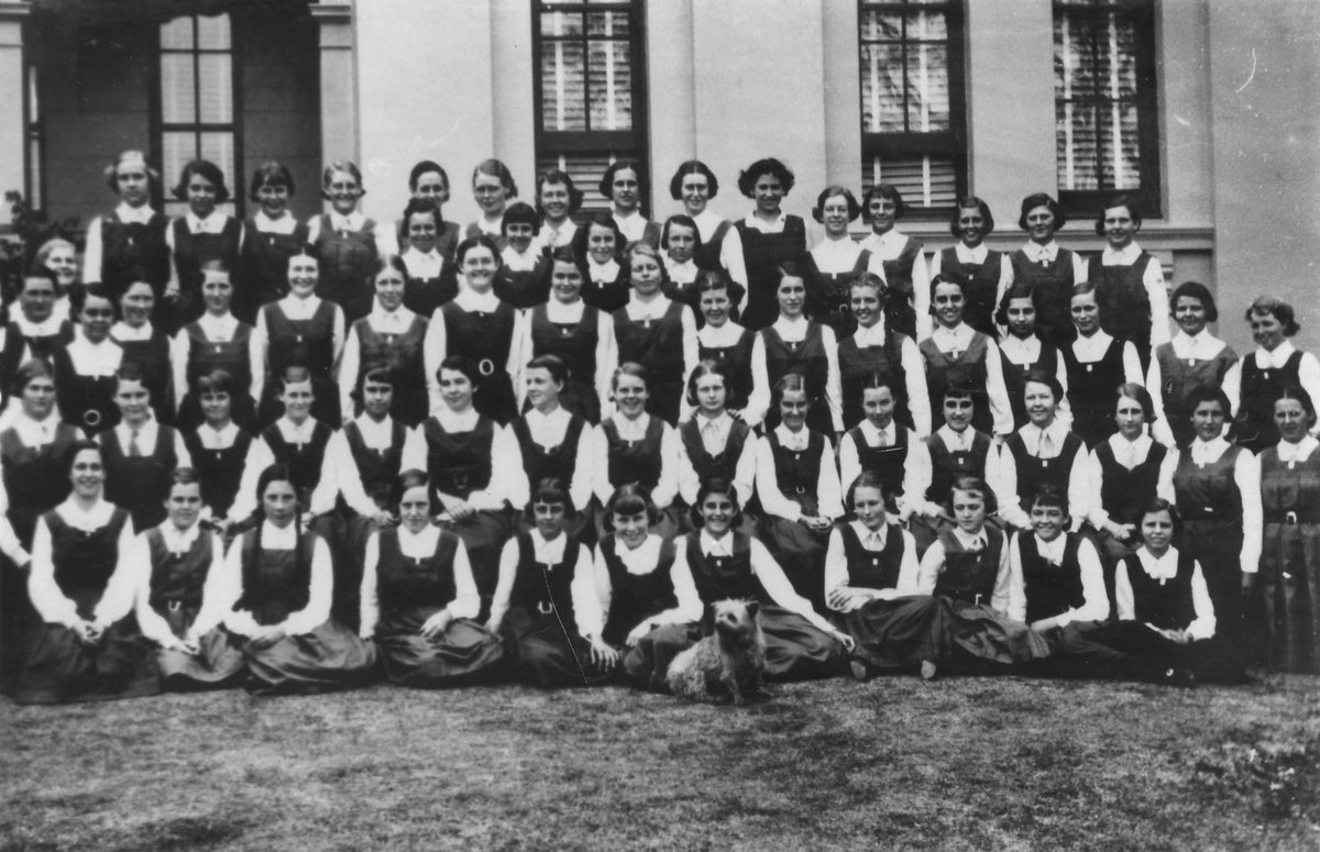 Pupils at Ipswich Girls' Grammar School, 1936