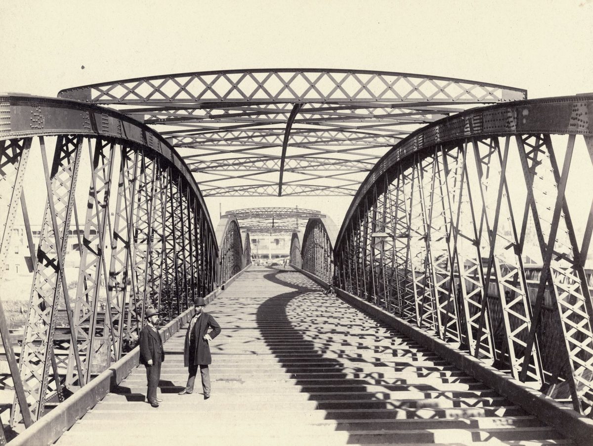 Downstream section of the Victoria Bridge, Brisbane, 1896, Brisbane City
