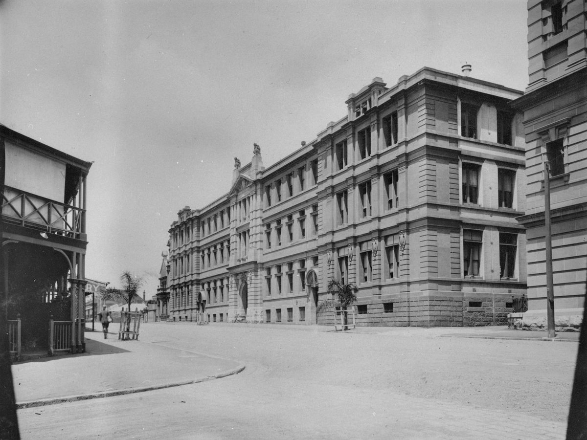 View of the Government Printing Office in George Street, Brisbane, 1920, Brisbane City