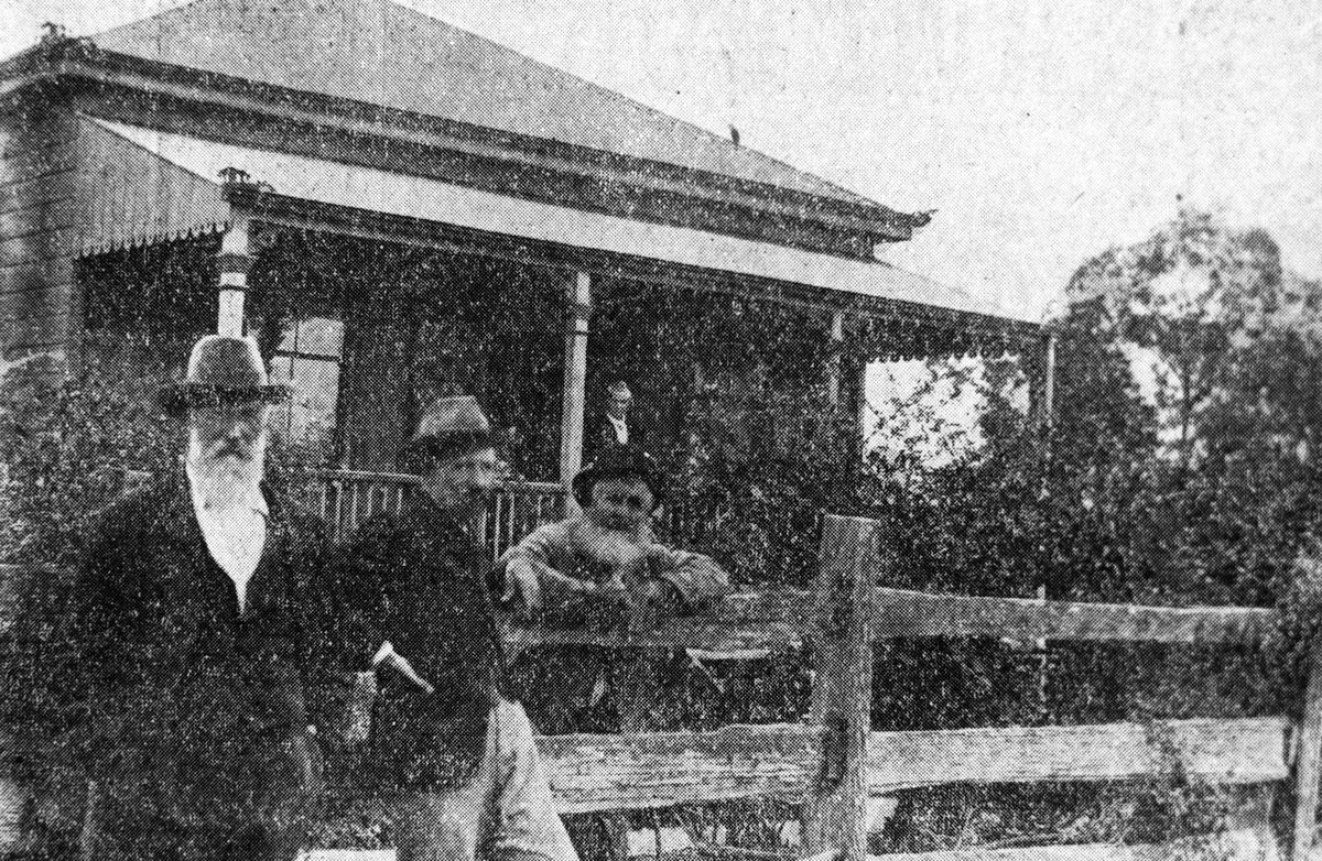 Pioneers of Long Pocket, Brisbane, Queensland, 1906