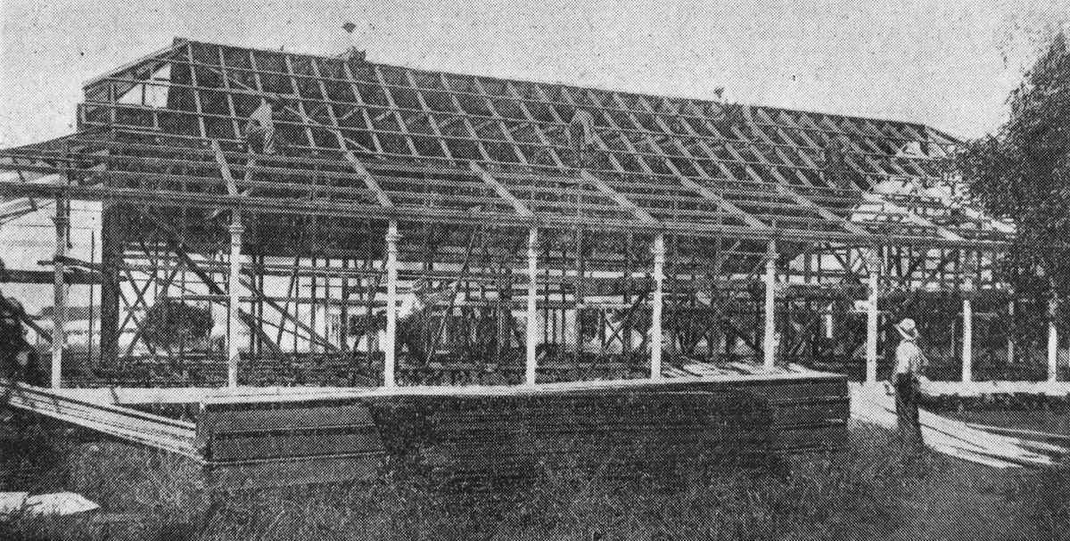 Construction of a new infant's school at St. Vincent's Orphanage, Nudgee, 1906