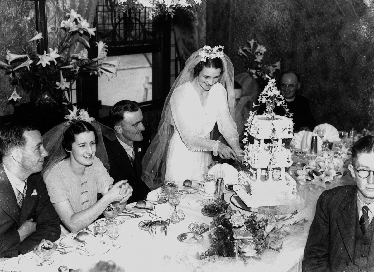 Wedding reception at the Bellevue Hotel, Brisbane, 1938