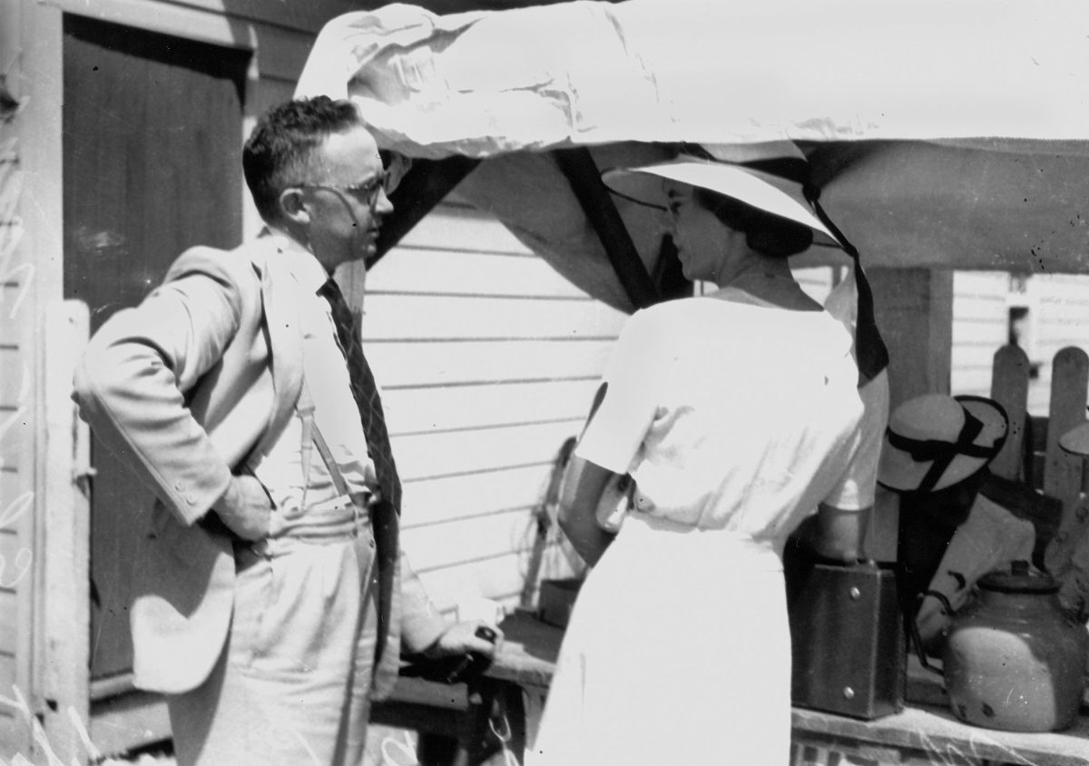Mr K.J. Morris, the U.A.P. candidate for Ithaca, talks to a voter during the Queensland State Election of 1938, Paddington