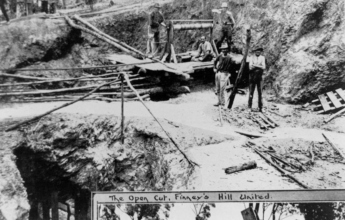 Finney's Hill United Silver Mine at Indooroopilly, Brisbane, 1921