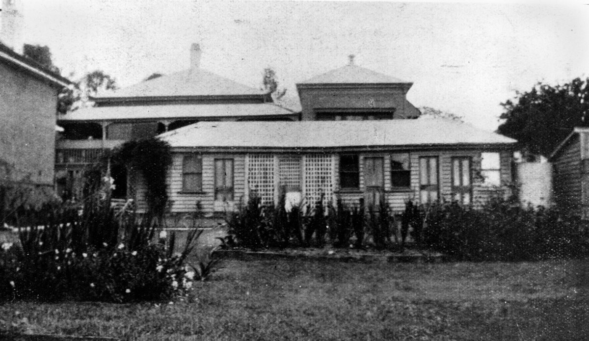 Maids' quarters at Moana, New Farm, 1932