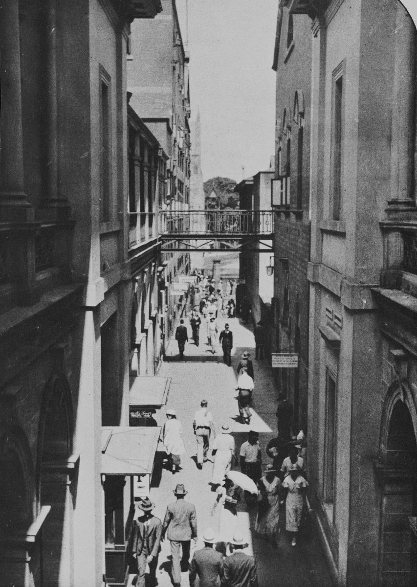 Laneway between the two sections of the Brisbane General Post Office, 1934, Brisbane City