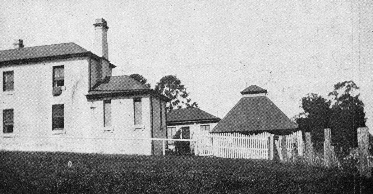 Dairy at the back of Glen Lyon, Ashgrove, 1931 (1913)