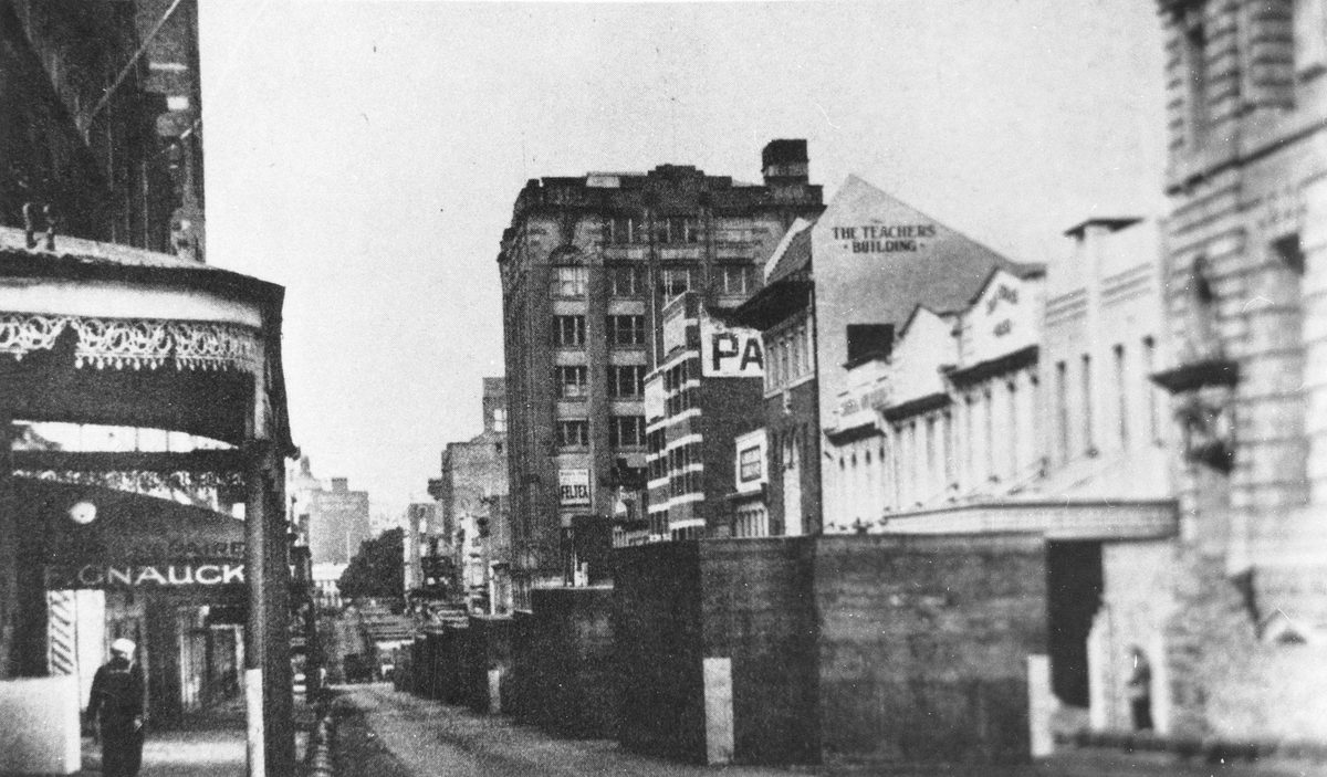 Bomb shelters in Elizabeth Street, 1942, Brisbane City