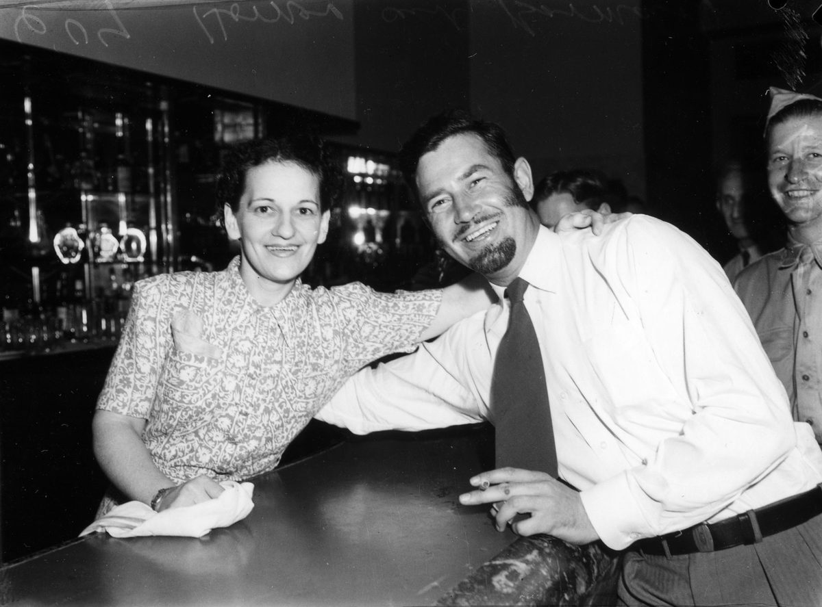 American merchant seaman Guy Horner at a hotel bar, Brisbane, 1942