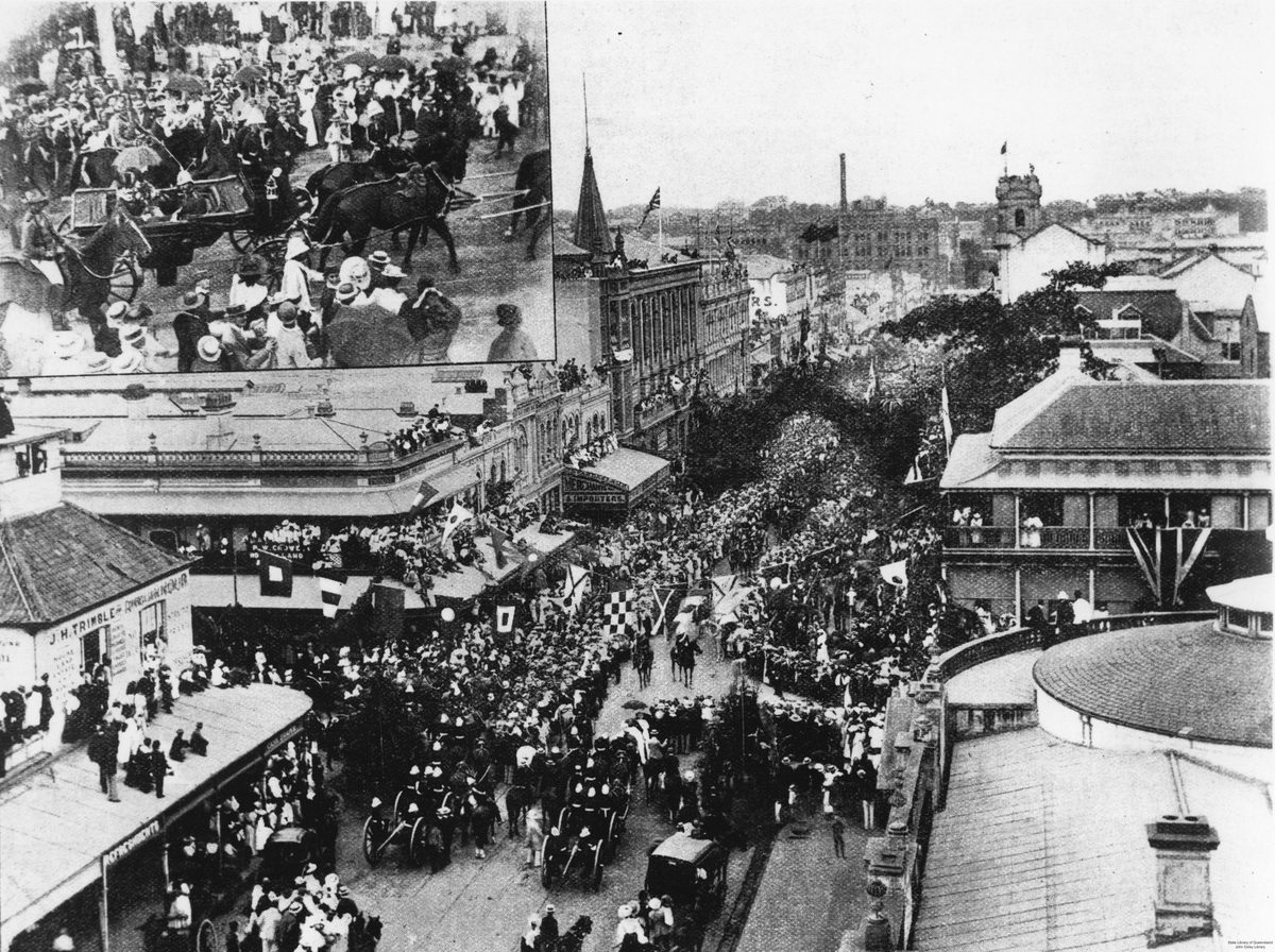 Crowds in Queen Street celebrate the arrival of Lord Lamington, Brisbane, 1896, Brisbane City