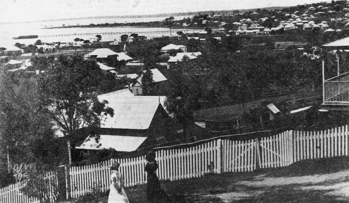Looking over Wynnum and Moreton Bay towards Manly, 1906