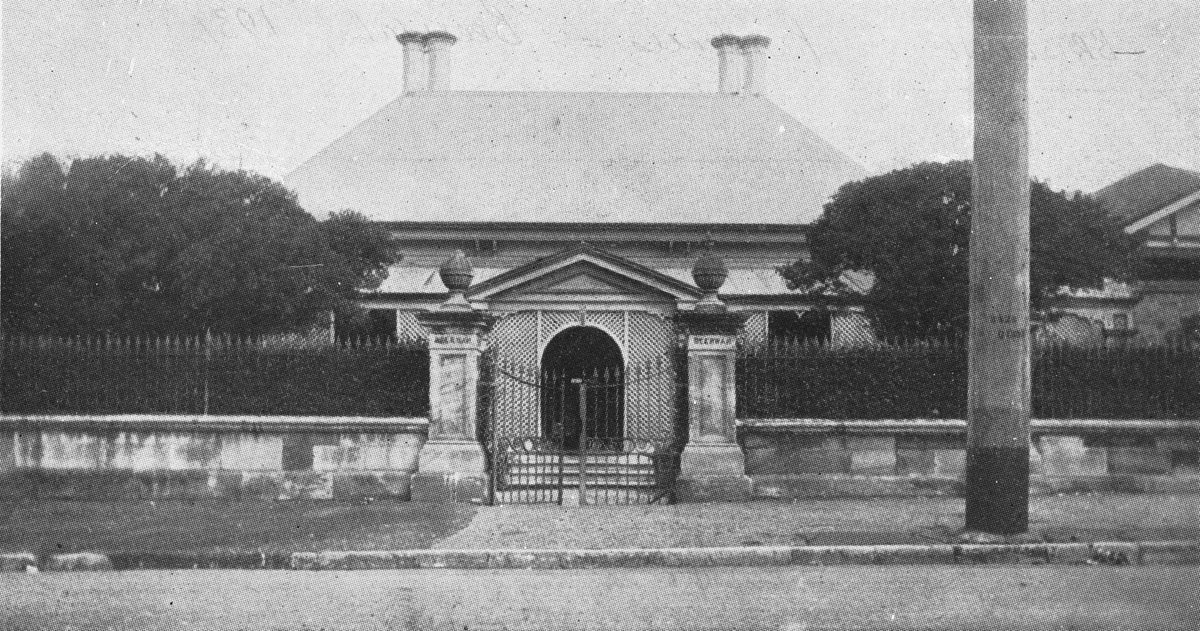 Front view of Beerwah, the old home of the Petries, 1931, Brisbane