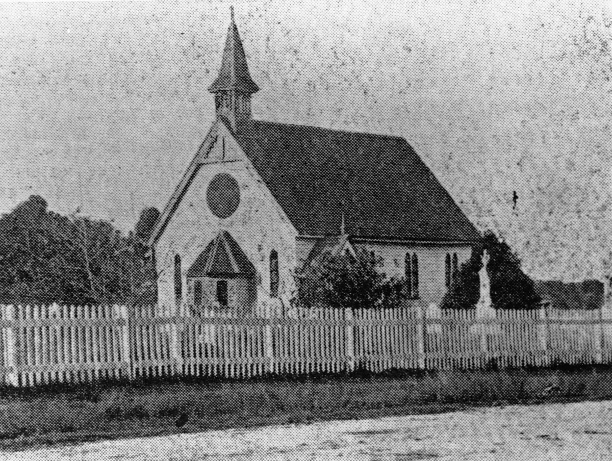 St. Matthew's Anglican Church and graveyard in Sherwood, Brisbane, 1906