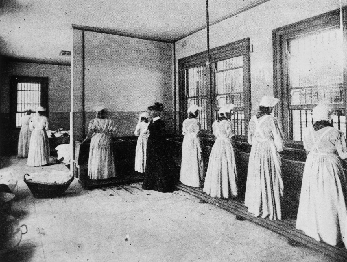 Prisoners using the laundry facilities at the new female division of Boggo Road Gaol, Brisbane, 1903