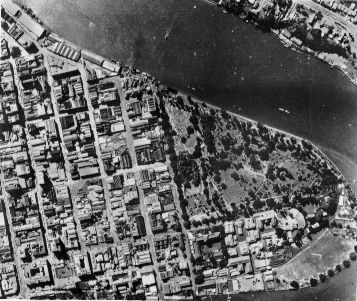 Aerial photograph of Brisbane, 1942