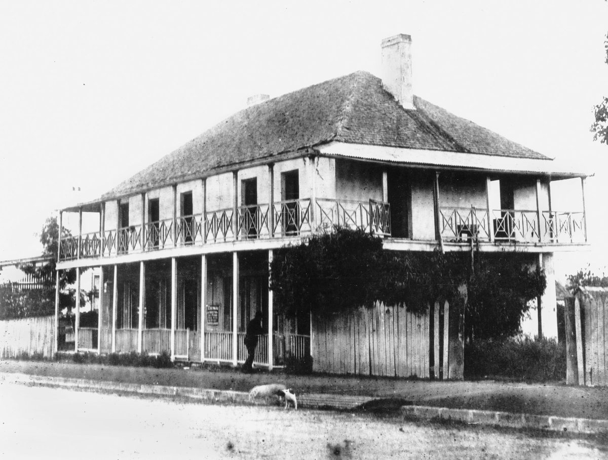 Kangaroo Point residence, Mount Pleasant, in Brisbane, 1892