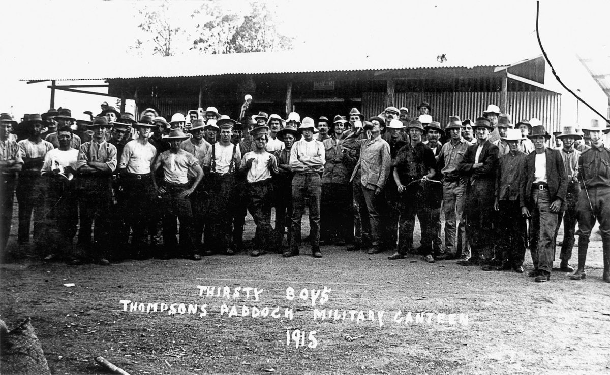 Thirsty boys at Thompson's Paddock Military Canteen, 1915, Enoggera