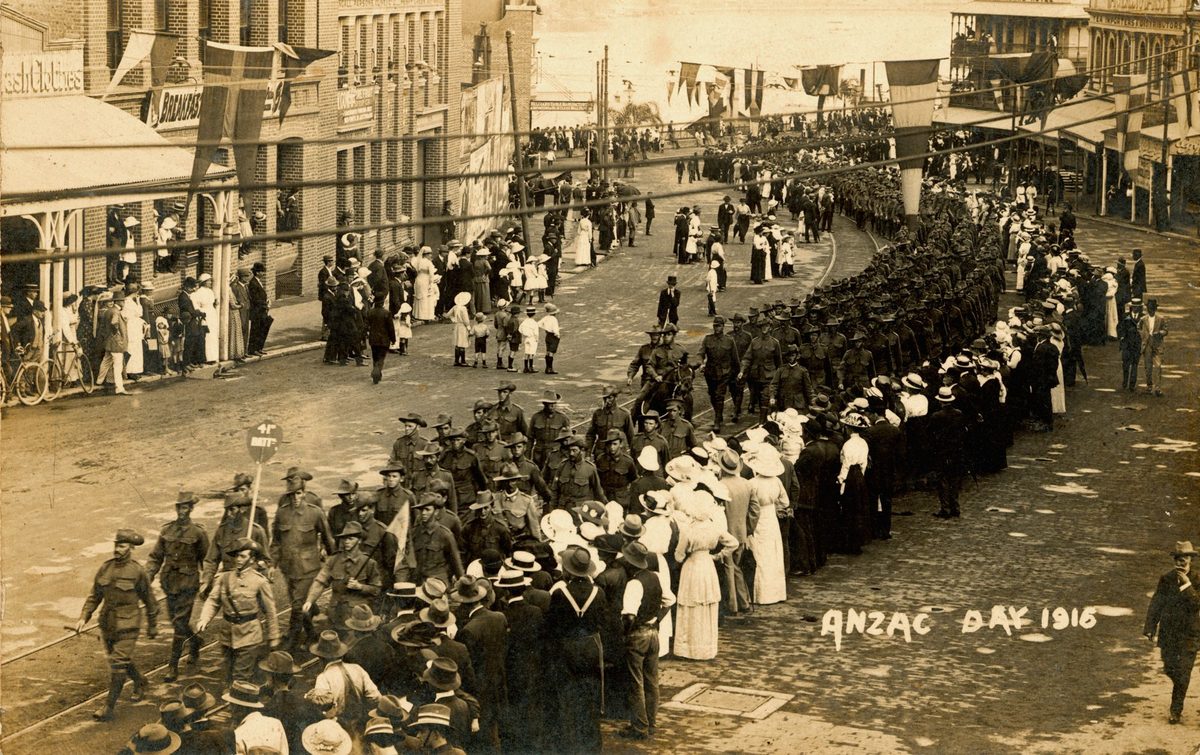 Anzac Day procession through the streets of Brisbane, 1916
