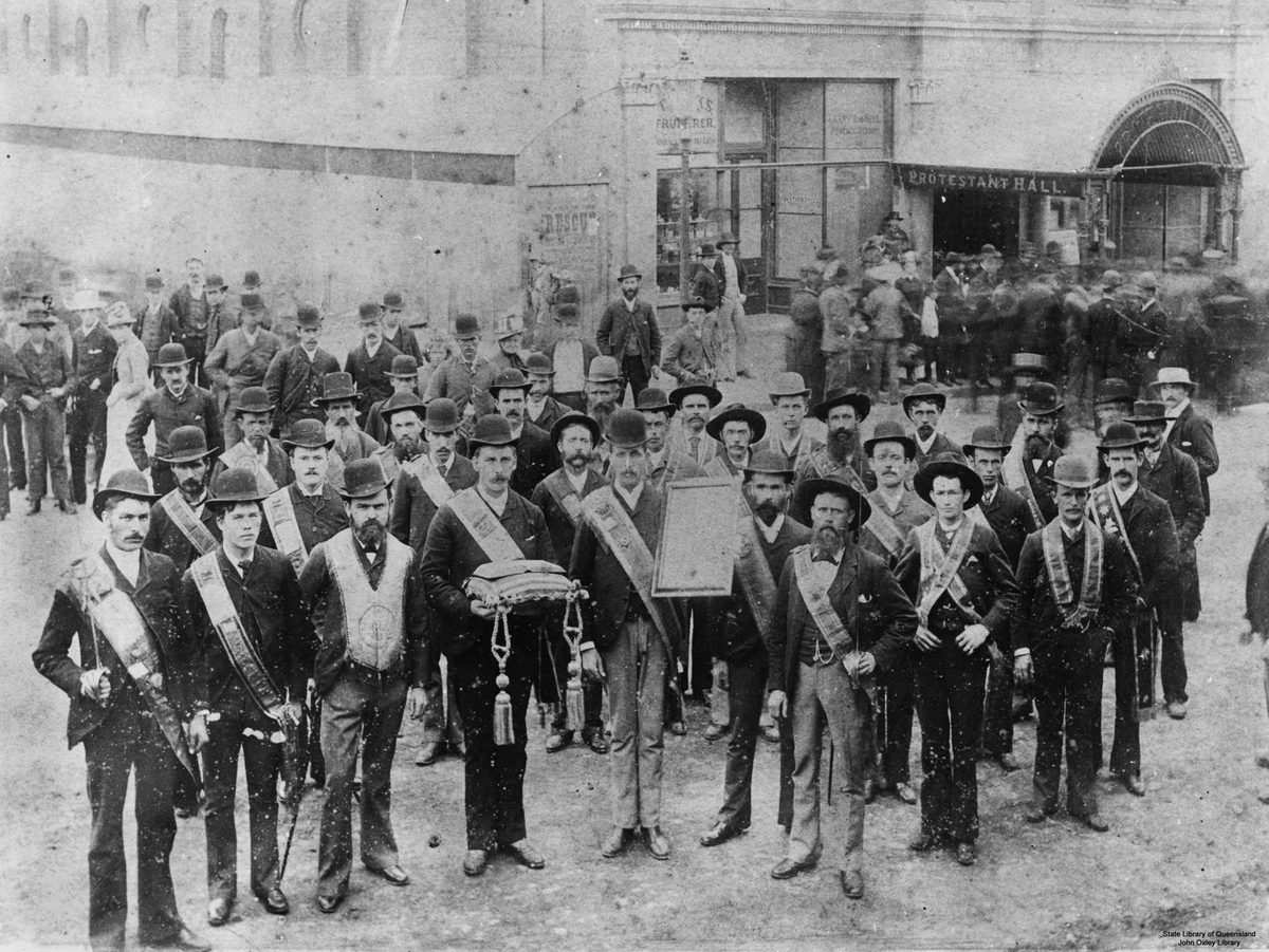 Group of men gathered outside the Protestant Hall, Brisbane, Queensland, 1889