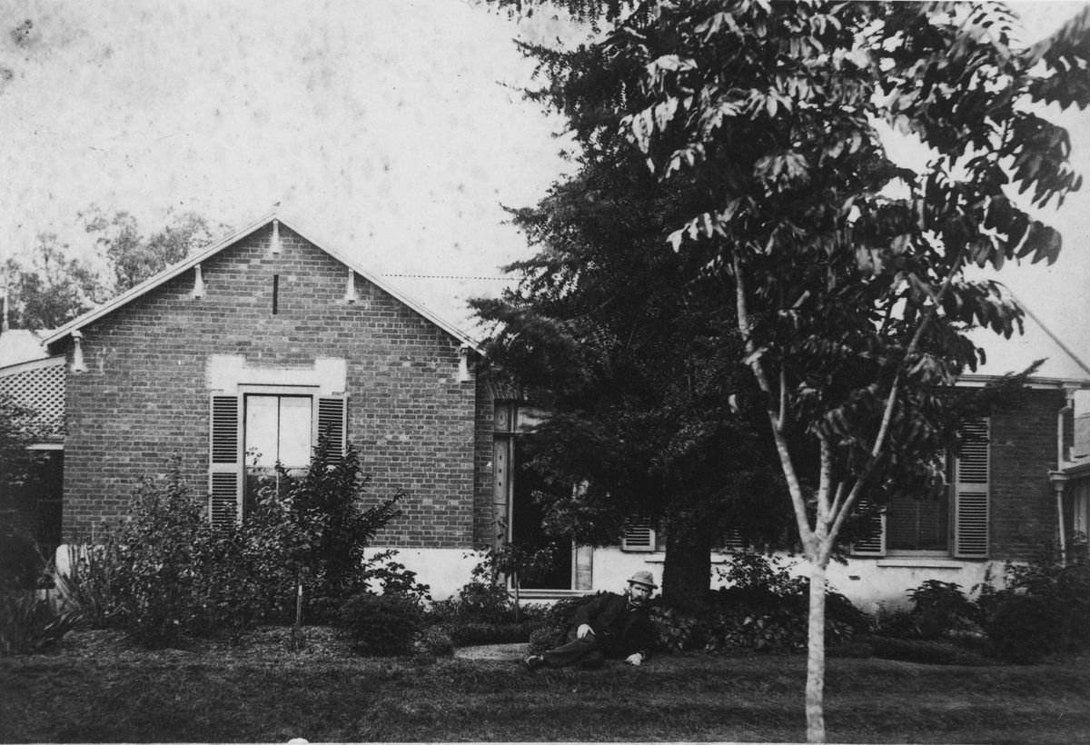 Baroona and gardens, Paddington, Brisbane, 1886