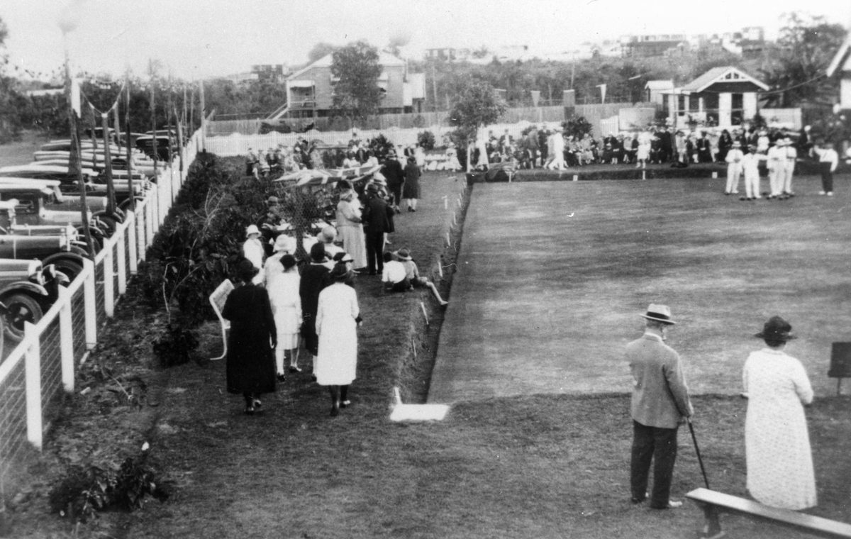 Opening day at the Wynnum Bowls Club, 1926