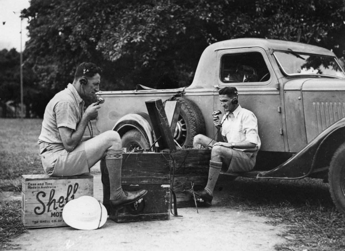 Royal Flying Doctor Service promotion in the Botanic Gardens, Brisbane, 1938