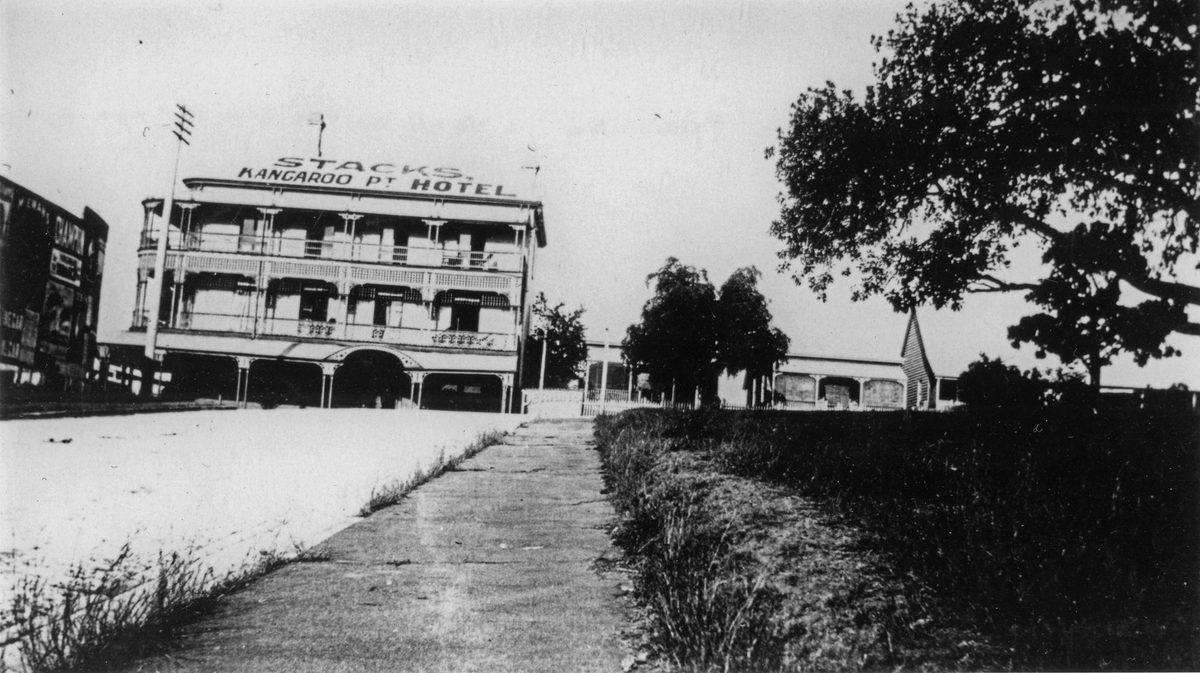 Kangaroo Point Hotel, Brisbane, 1915