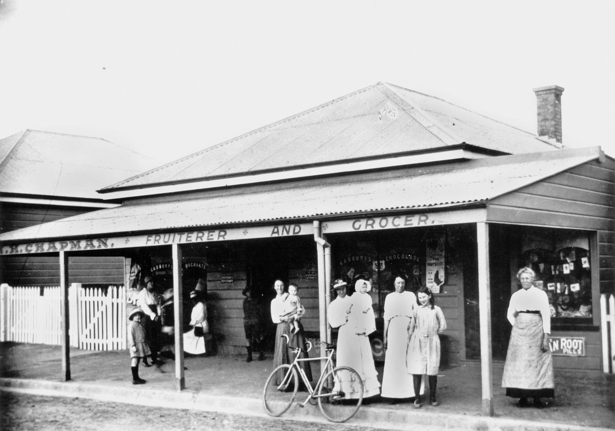 Chapman's grocer shop, Kelvin Grove Road, Kelvin Grove, Brisbane, 1917