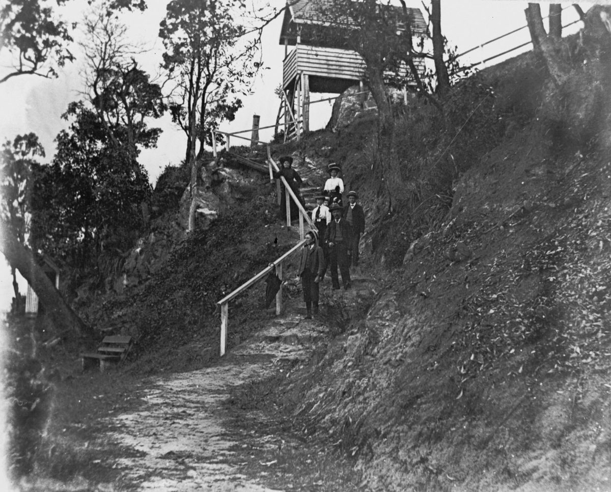 Observation point at the top of Lover's Walk, Sandgate, 1909