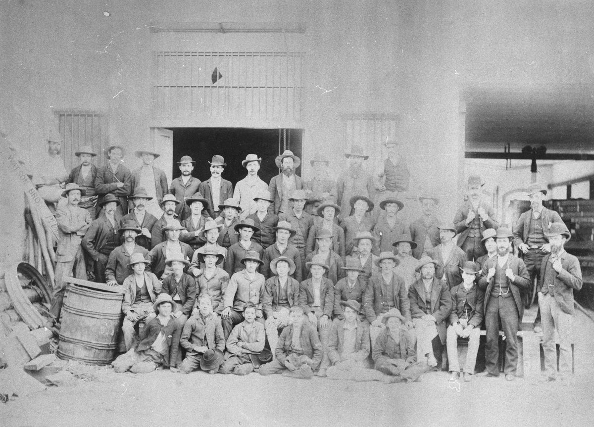 Watson Brothers, Pumbers, staff photograph, 1890, Brisbane