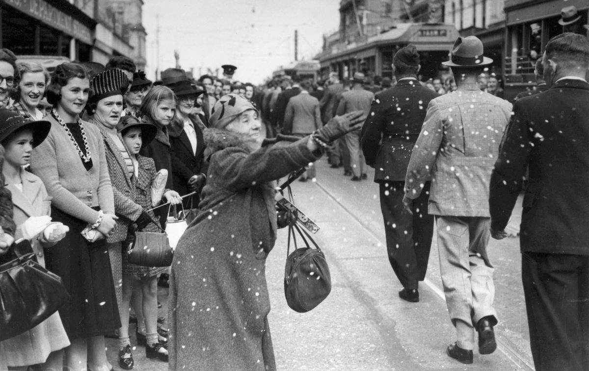 RAAF recruits marching in Queen Street, Brisbane, 1940, Brisbane City