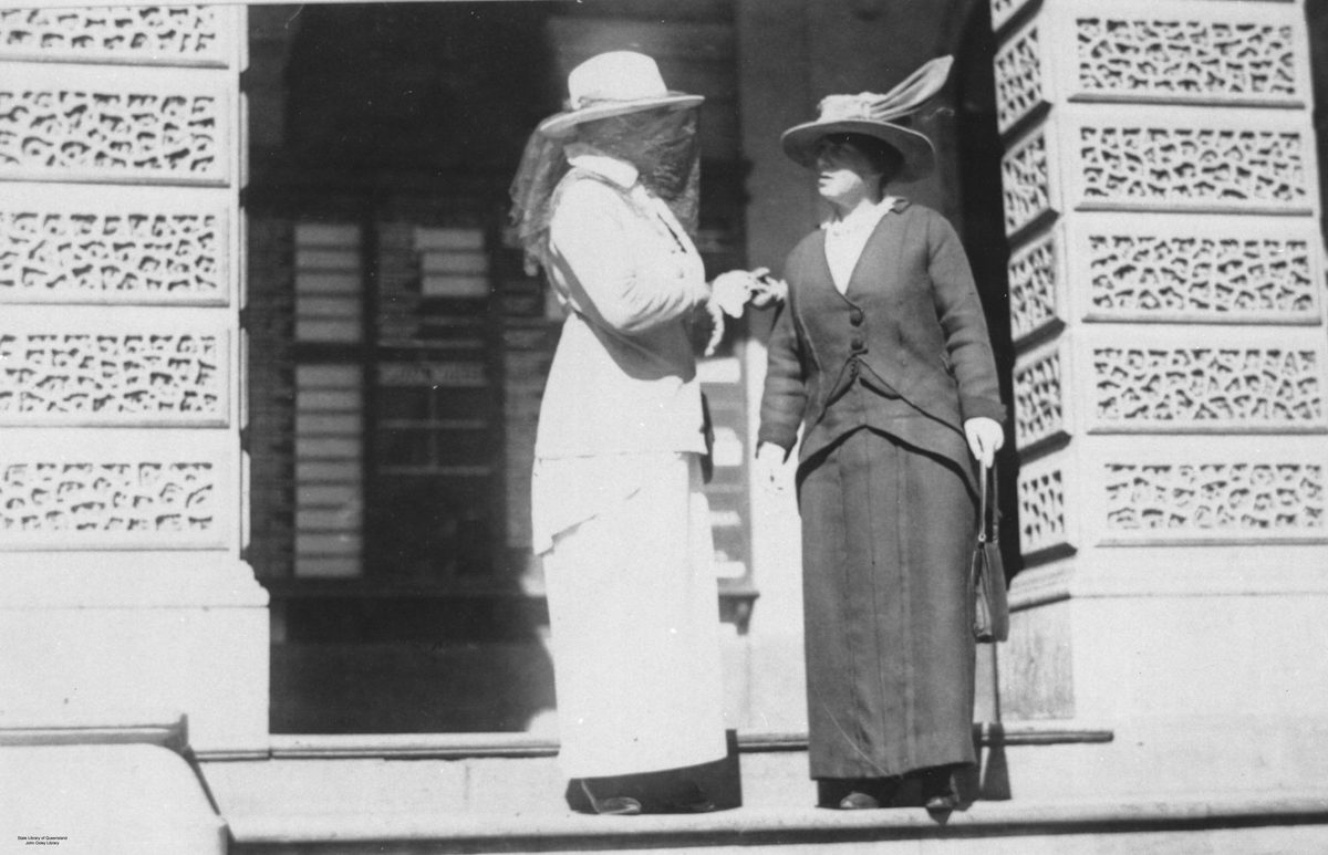 Two women on the steps of the General Post Office, Brisbane, 1919, Brisbane City