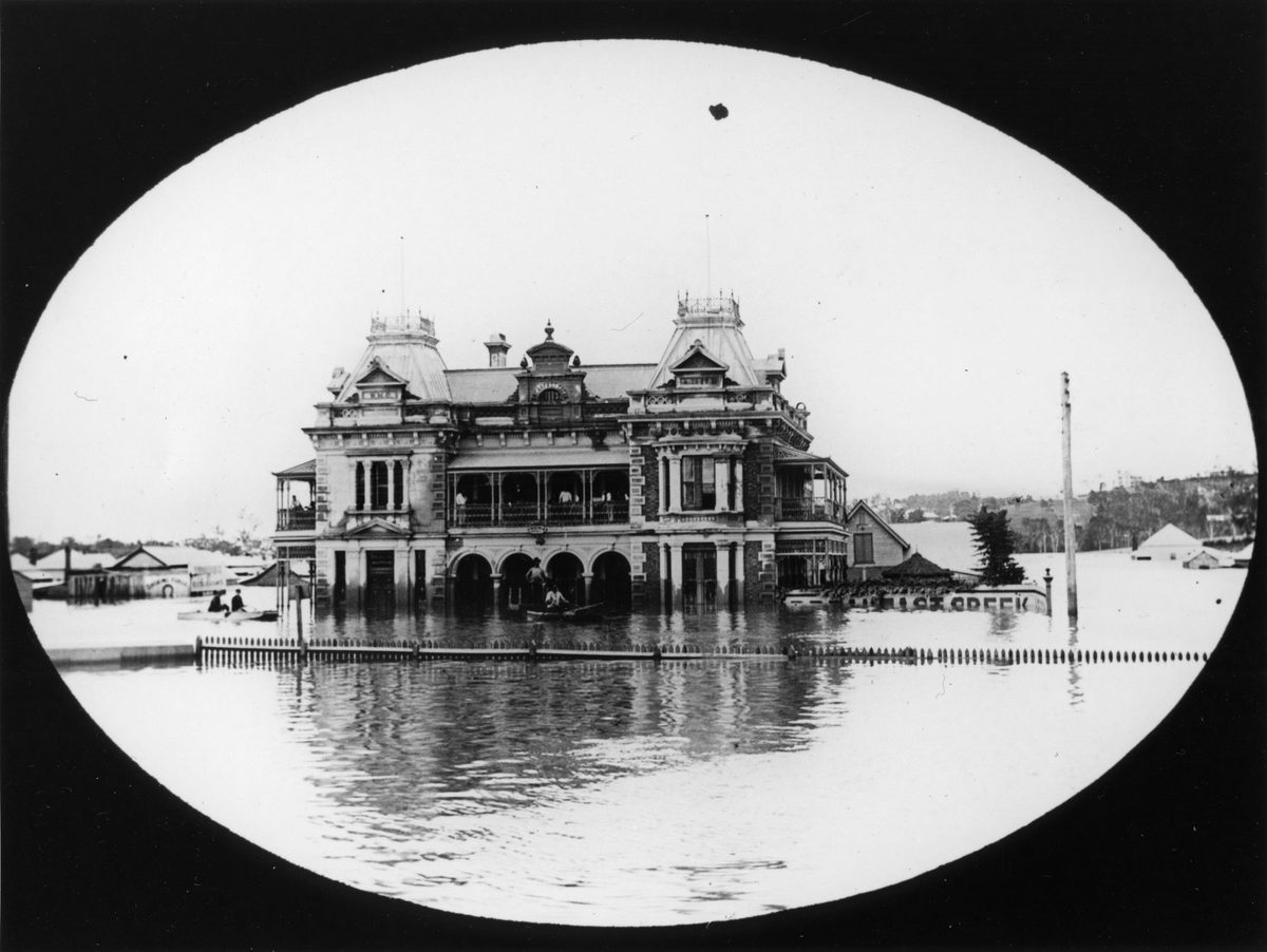 Flooding at the Breakfast Creek Hotel, Brisbane, 1893