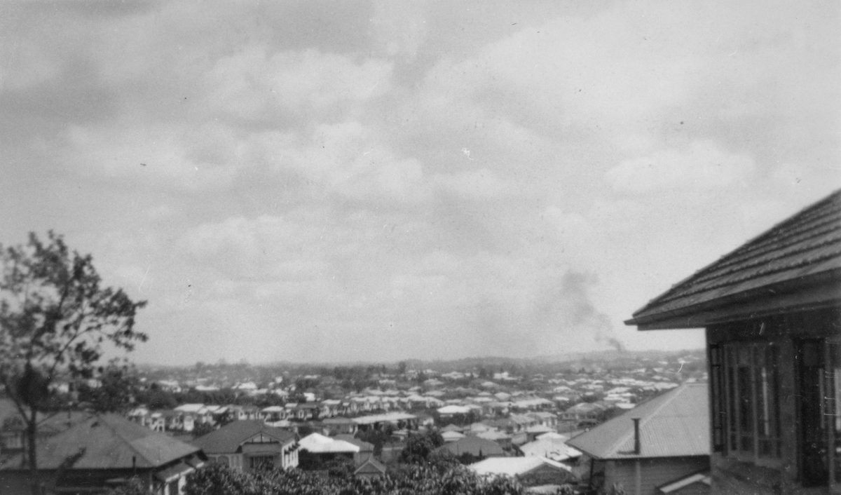Looking from Greenslopes towards the city, Brisbane, 1947