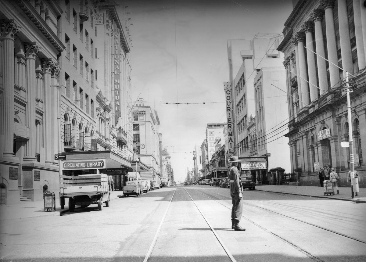 Queen Street, Brisbane, 1942, Brisbane City