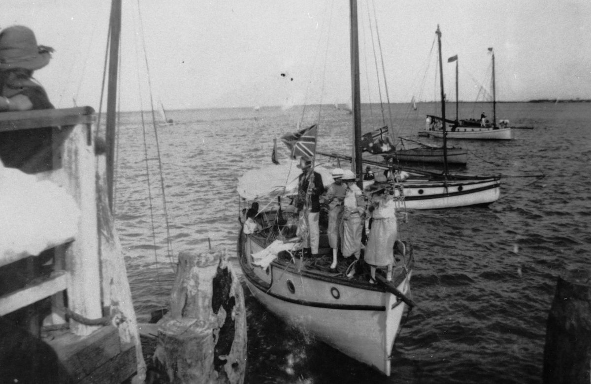 Opening the Sandgate Sailing Club in 1922