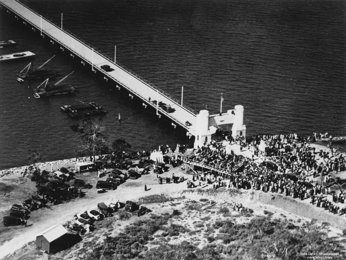 Opening of the first Hornibrook Highway bridge, Redcliffe, 1935
