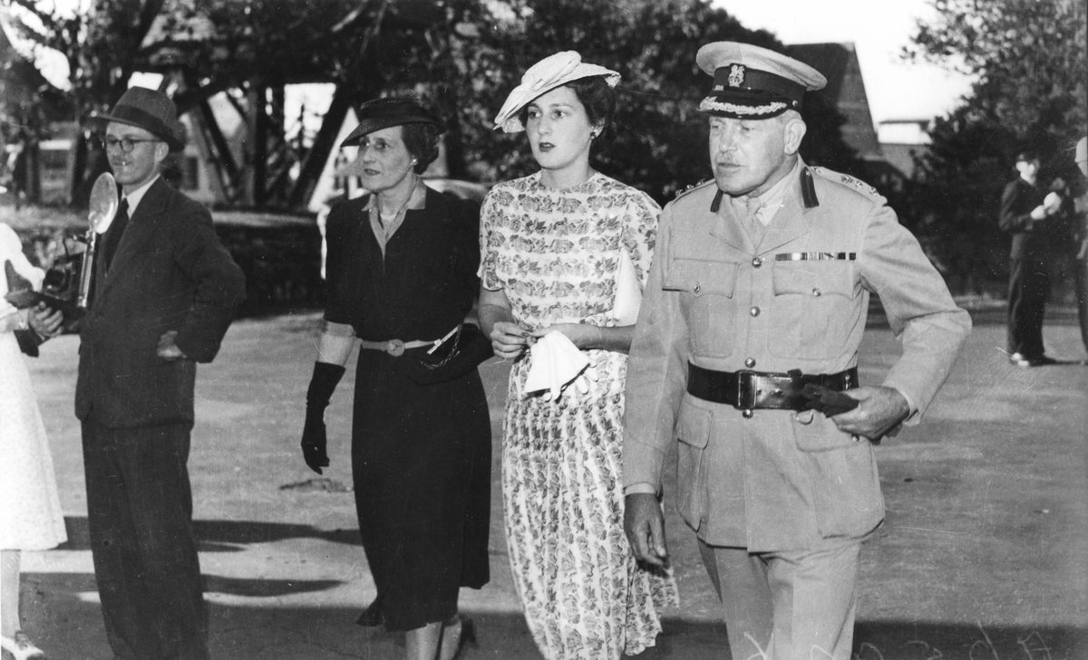 Jocelyn Bell and Sir Leslie Wilson at St John's Cathedral, Brisbane, Brisbane City (1940)