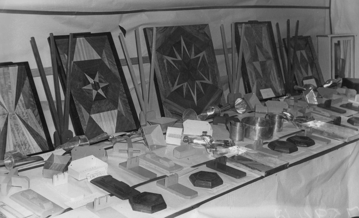 Woodwork display at the Beenleigh Show, 1939