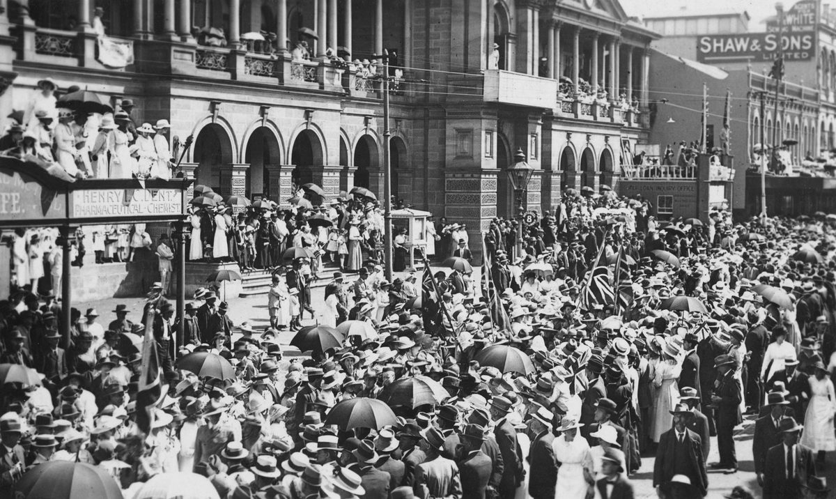 Armistice Day procession in Brisbane, 1918