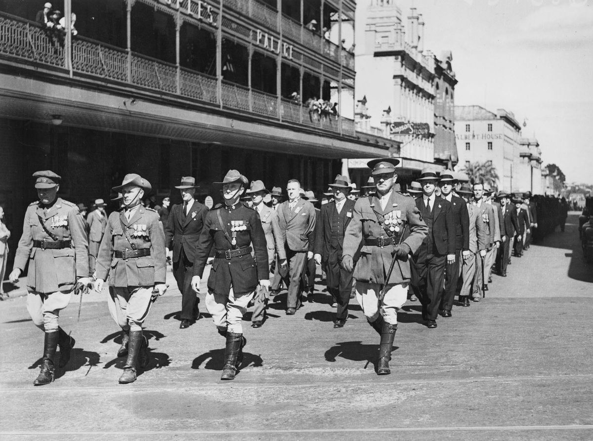 Veterans march on Anzac Day, Brisbane, 1937