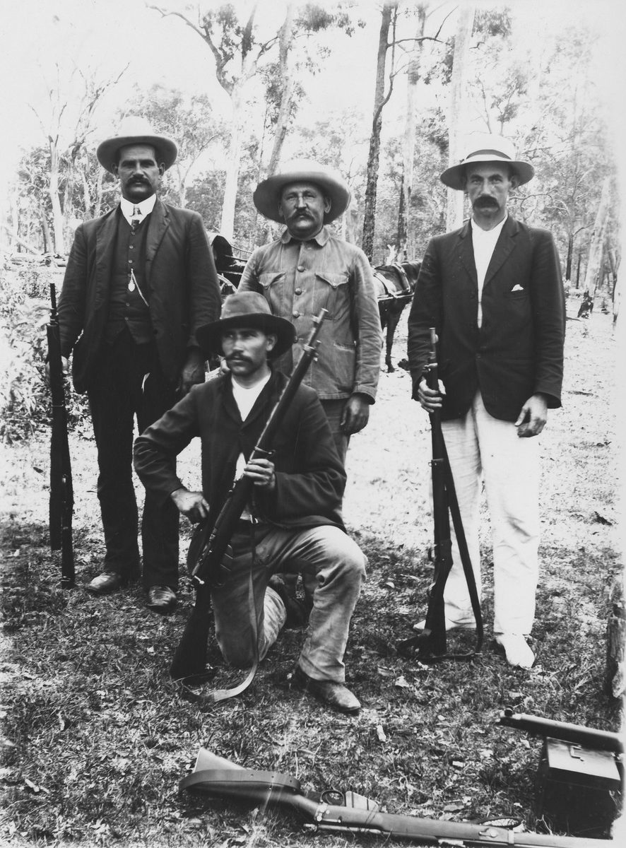 Group of riflemen at a Logan and Albert Rifle meeting, Beenleigh, 1909