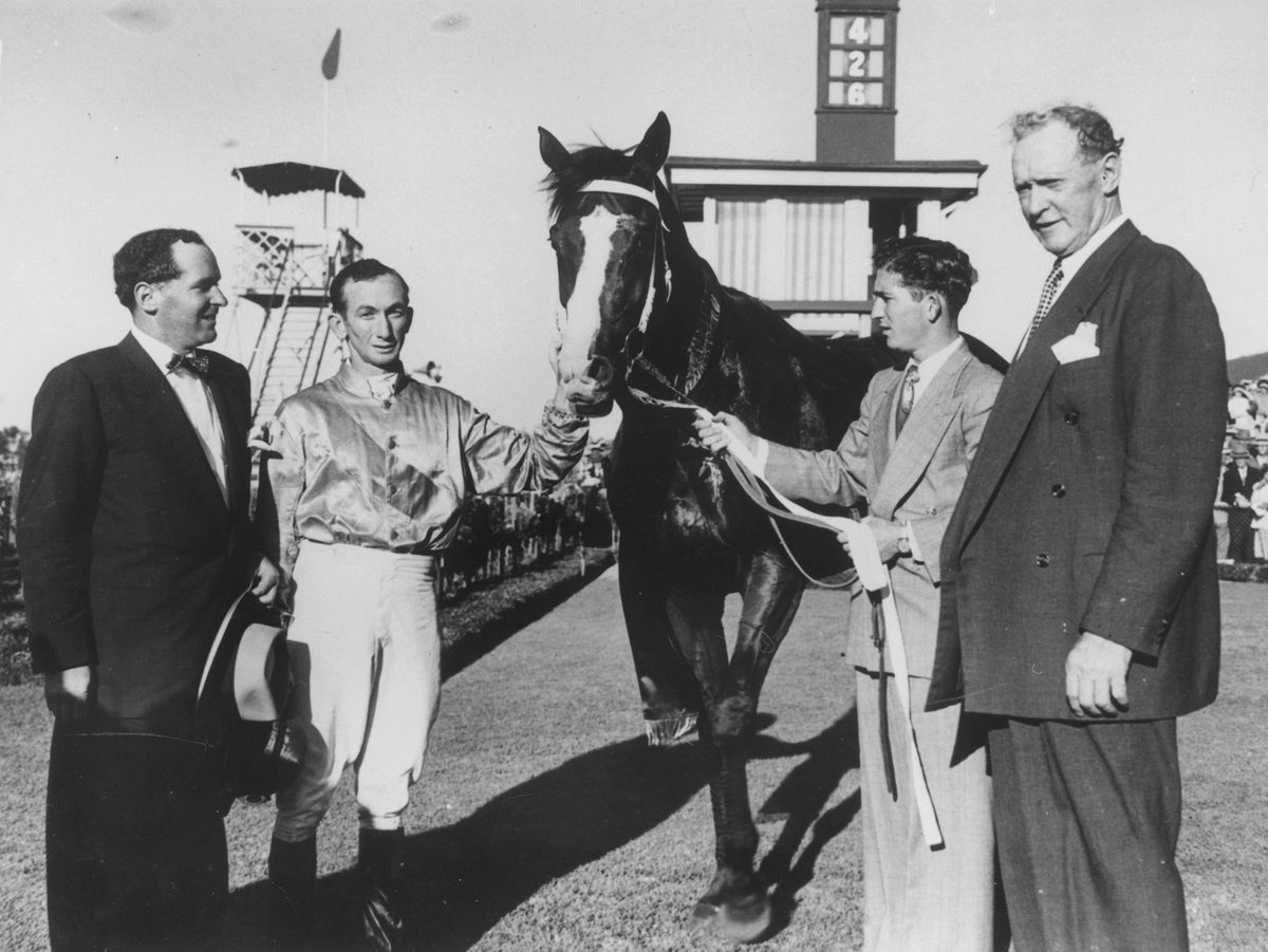 Sea Sovereign and connections after winning the St. Leger Stakes, Eagle Farm, 1953