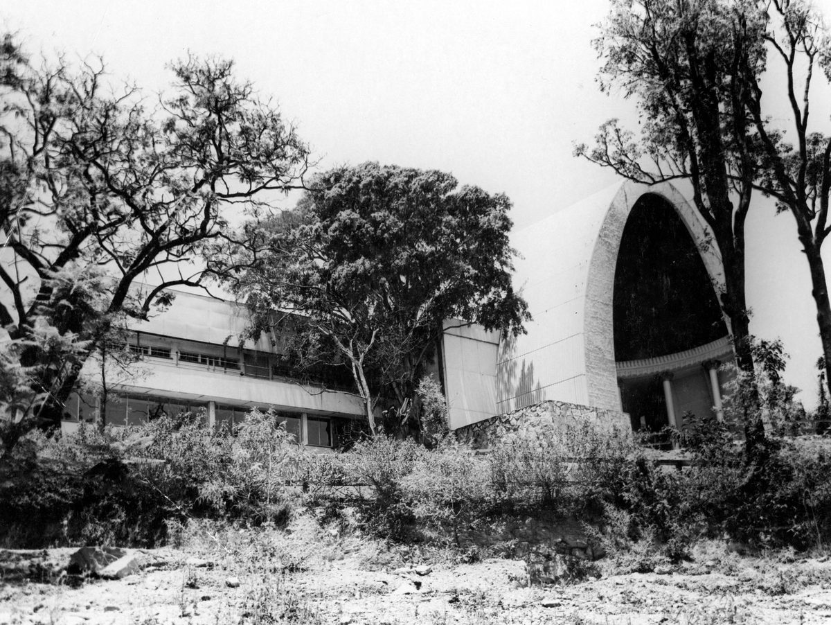 Side view of the building known as Cloudland at Bowen Hills, Brisbane, Queensland, 1946