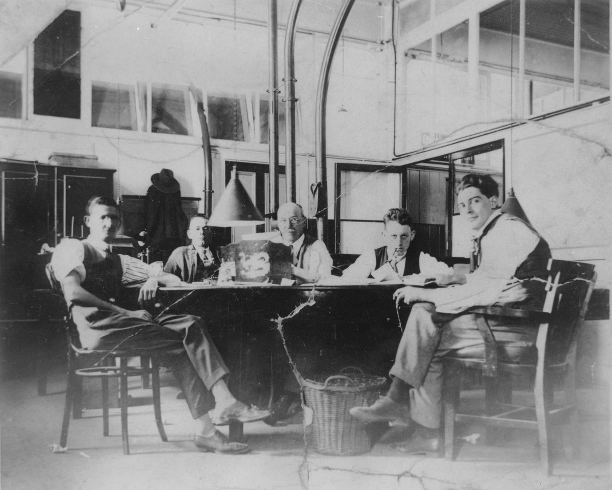 Sub-editor's room at the Brisbane Courier newspaper office, Brisbane, 1930
