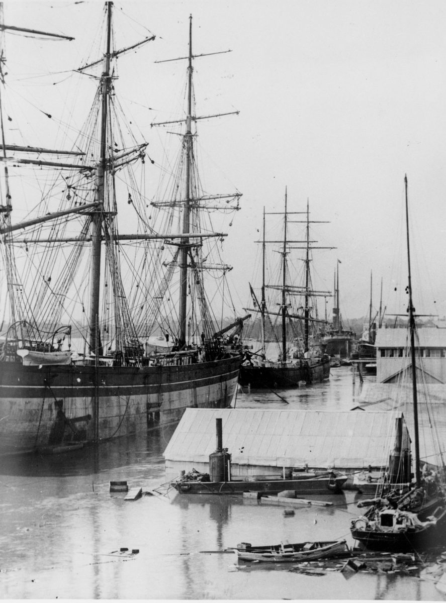 Sailing ships anchored at the Eagle Street Wharves, Brisbane, 1893, Brisbane City
