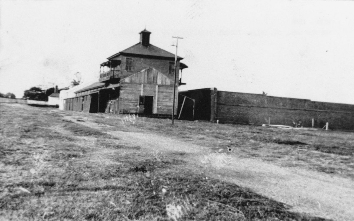 Old Gaol on St. Helena Island, Moreton Bay, Queensland, St Helena Island (1932)